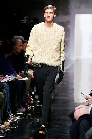 Look 8